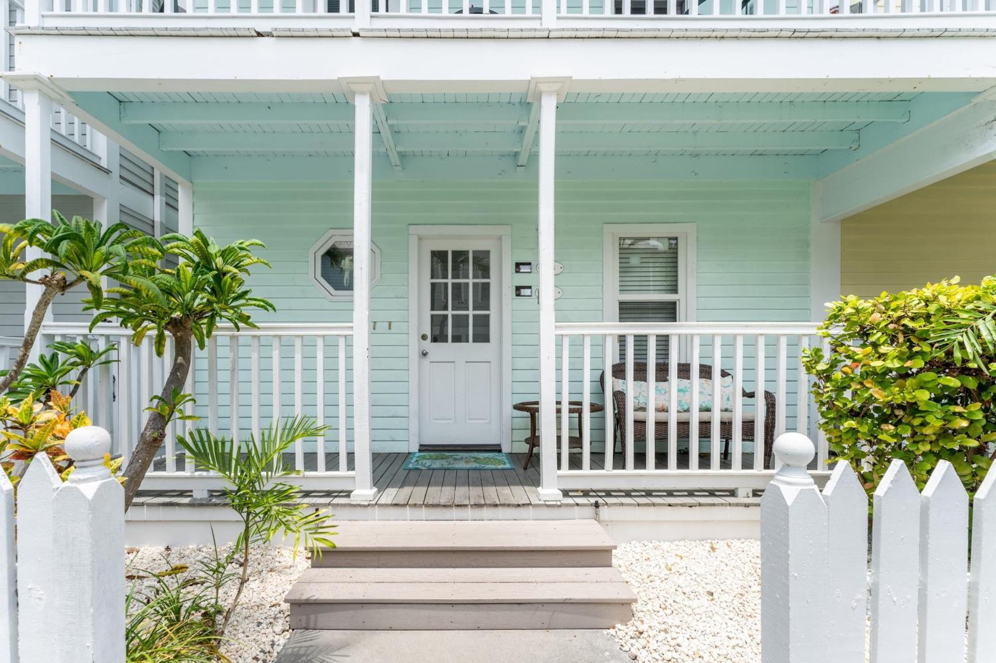 A Siesta Bay By Avantstay Key West Walkable Gated Community Shared Pool Week Long Stays Only Exterior photo